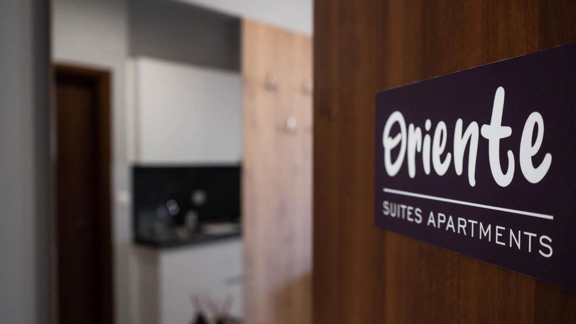 Oriente Suite Apartment 칼람파카 외부 사진